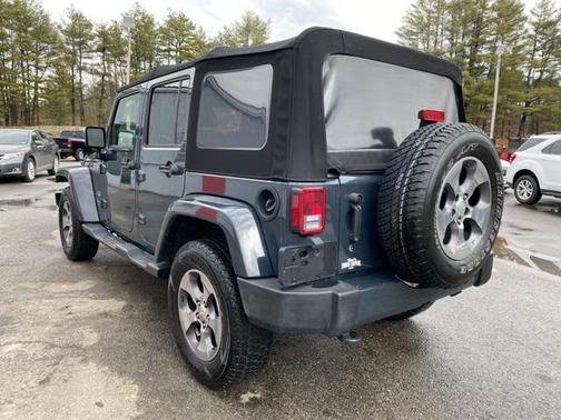 2017 Jeep Wrangler Unlimited Sahara