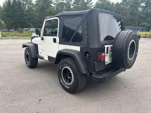 1999 Jeep Wrangler SE