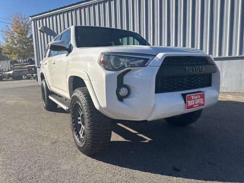 2019 Toyota 4Runner SR5