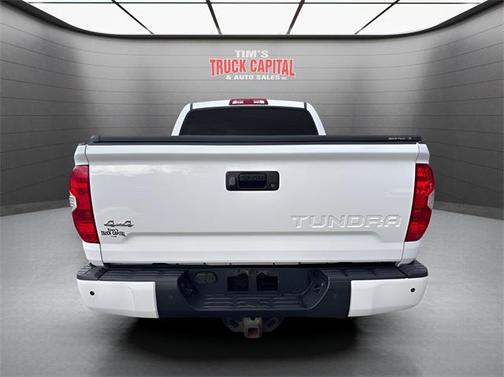 2017 Toyota Tundra SR5