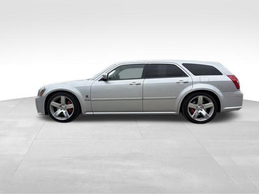 2006 Dodge Magnum SRT8