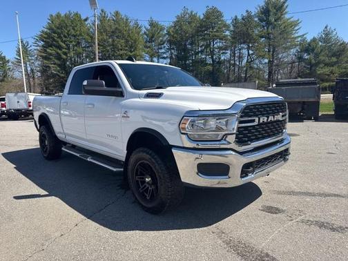 2022 RAM 2500 Big Horn Crew Cab 4x4 6'4' Box