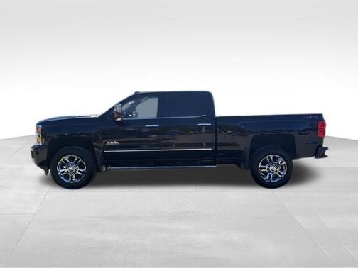 Black 2019 Chevrolet Silverado 2500 High Country