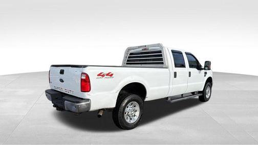 White 2009 Ford F-350 Lariat