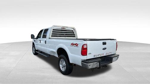 White 2009 Ford F-350 Lariat
