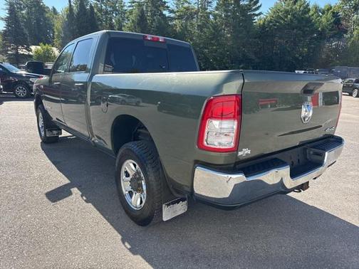 2021 RAM 2500 Tradesman Crew Cab 4x4 6'4' Box