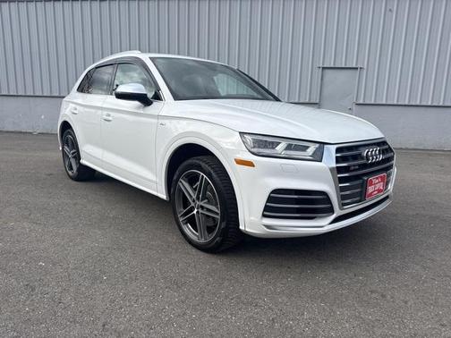2018 Audi SQ5 3.0T Premium Plus