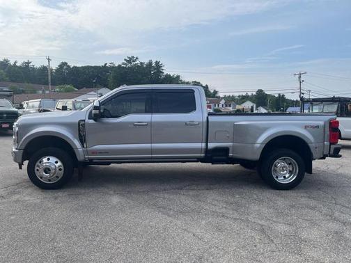 2024 Ford F-450 Platinum
