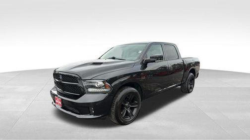 2017 RAM 1500 Night Crew Cab 4x4 5'7' Box