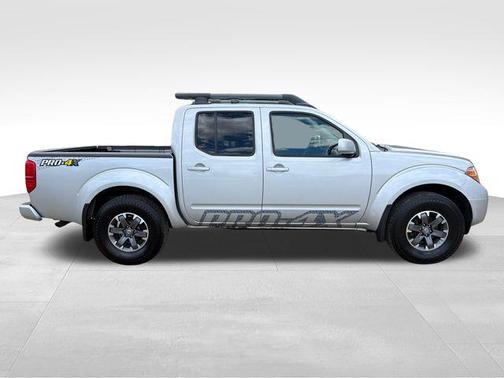 Brilliant Silver 2017 Nissan Frontier PRO-4X