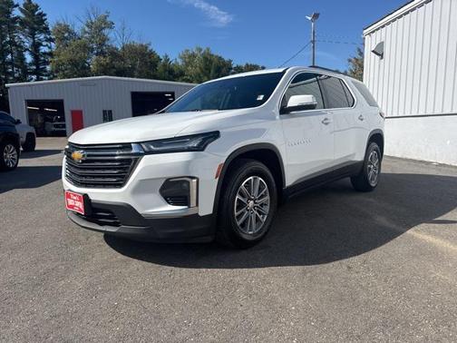 2022 Chevrolet Traverse LT Cloth