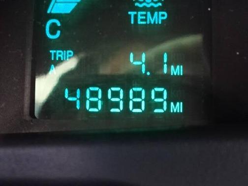 2001 Cadillac DeVille Base