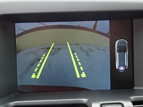 2016 Volvo XC60 T6 Drive-E