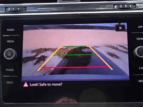 2022 Volkswagen Tiguan 2.0T SEL R-Line