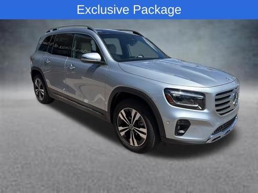 Cirrus Silver Metallic 2025 Mercedes-Benz GLB 250