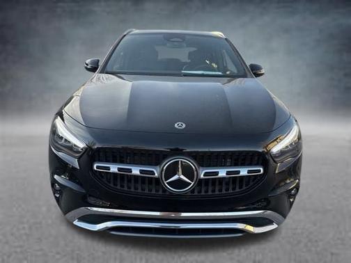 Night Black 2026 Mercedes-Benz GLA 250