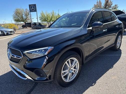 2025 Mercedes-Benz GLC 300