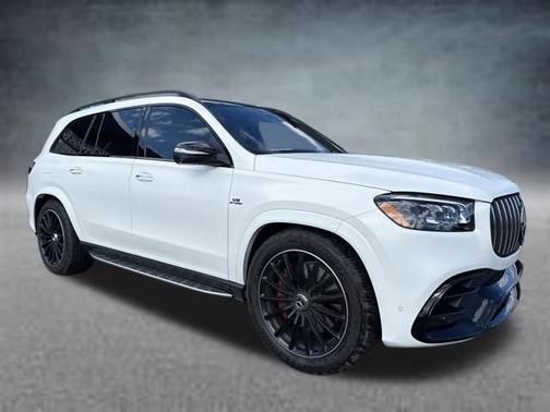 Polar White 2026 Mercedes-Benz AMG GLS 63