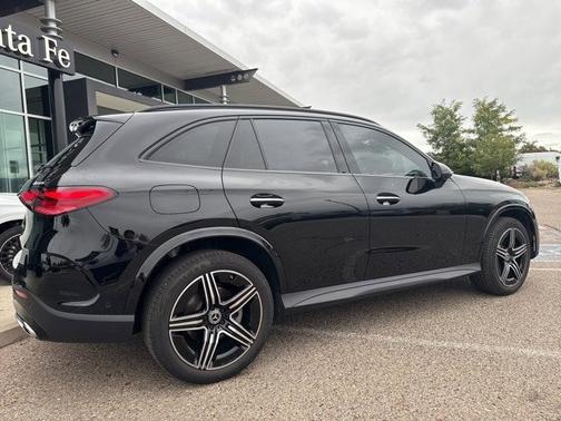 2023 Mercedes-Benz GLC 300 4MATIC