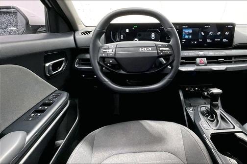 Snow White Pearl 2025 Kia K4 EX