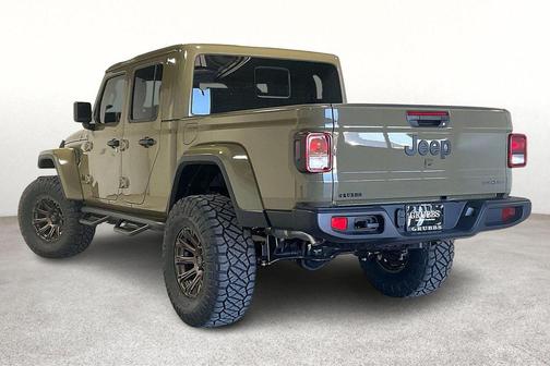 2025 Jeep Gladiator High Tide