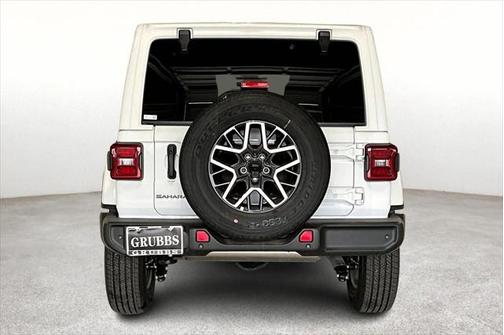 2025 Jeep Wrangler 4-Door Sahara 4x4