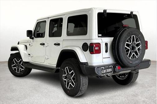 2025 Jeep Wrangler 4-Door Sahara 4x4