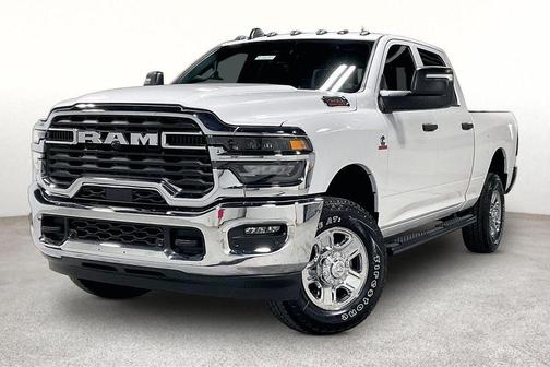 Bright White Clearcoat 2026 RAM 2500 Tradesman Crew Cab 4x4 6'4' Box