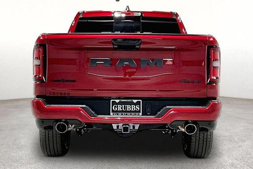 Molten Red Pearlcoat 2026 RAM 1500 Big Horn/Lone Star