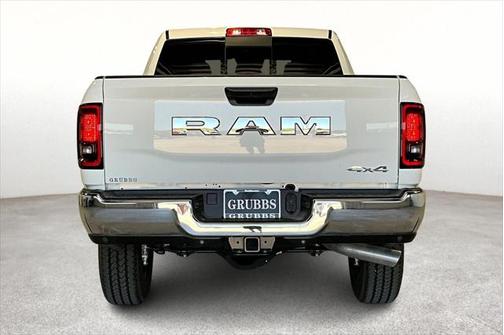 2025 RAM 2500 Tradesman Crew Cab 4x4 6'4' Box
