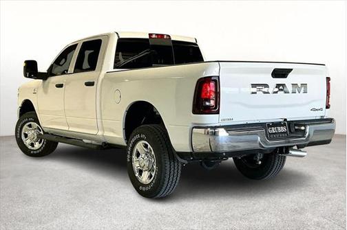 2025 RAM 2500 Tradesman Crew Cab 4x4 6'4' Box