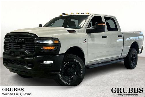 2025 RAM 2500 Tradesman Crew Cab 4x4 6'4' Box