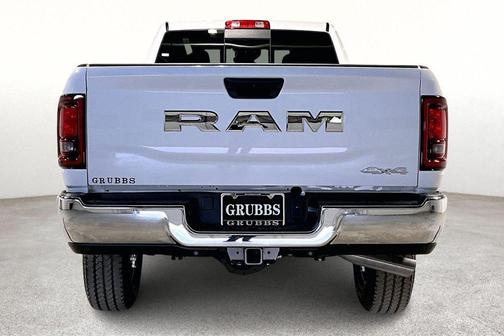 2026 RAM 2500 Tradesman Crew Cab 4x4 8' Box