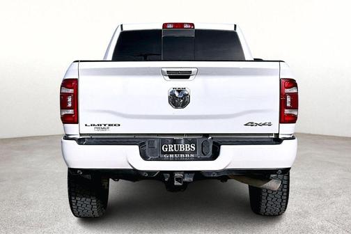 2022 RAM 2500 Limited Crew Cab 4x4 6'4' Box