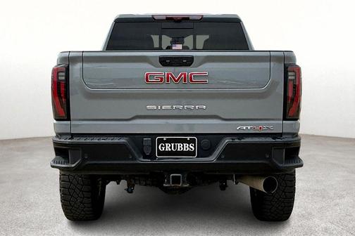 2024 GMC Sierra 2500 AT4