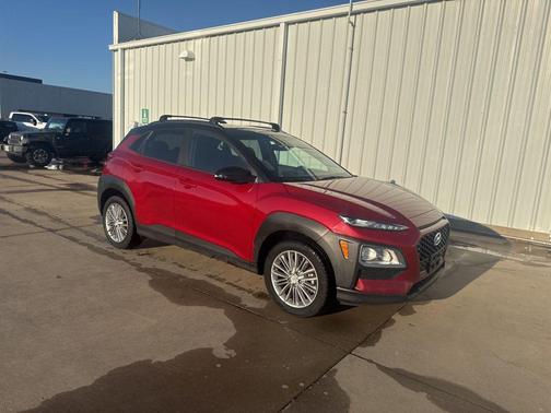 2021 Hyundai KONA SEL
