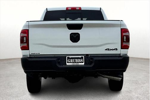 2024 RAM 2500 Tradesman Crew Cab 4x4 6'4' Box