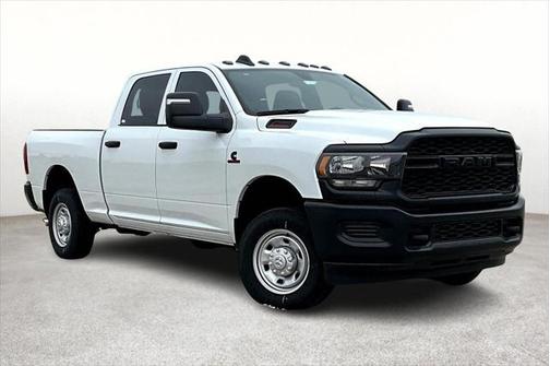 2024 RAM 2500 Tradesman Crew Cab 4x4 6'4' Box