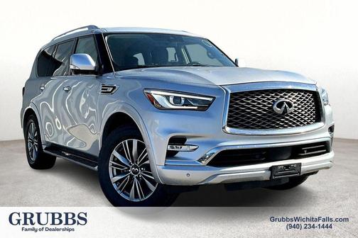 2022 INFINITI QX80 Luxe