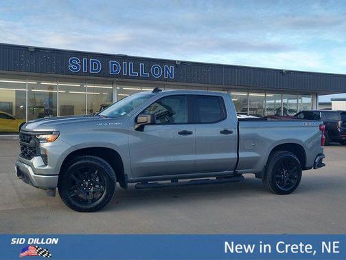 2025 Chevrolet Silverado 1500 Custom