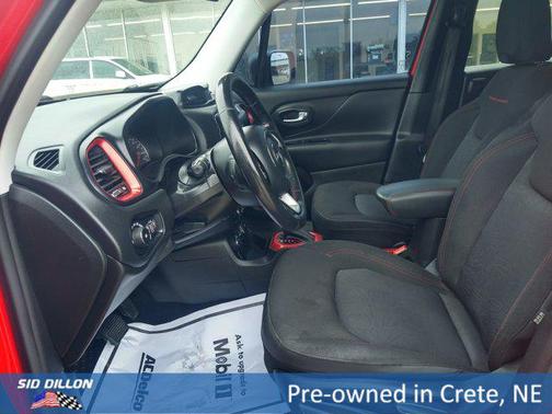 2016 Jeep Renegade Trailhawk