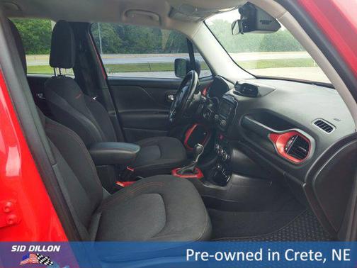 2016 Jeep Renegade Trailhawk