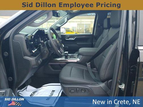 2025 Chevrolet Silverado 1500 LTZ