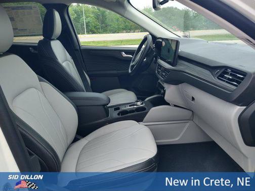 2025 Ford Escape PHEV Base