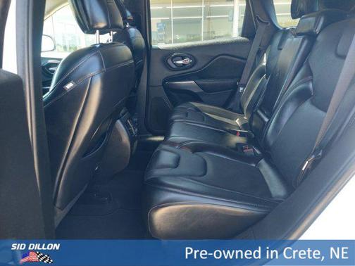 2021 Jeep Cherokee Latitude Lux