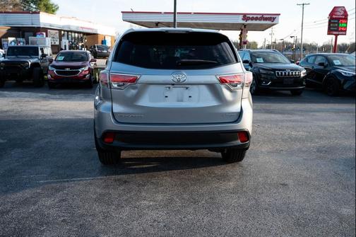 2014 Toyota Highlander LE