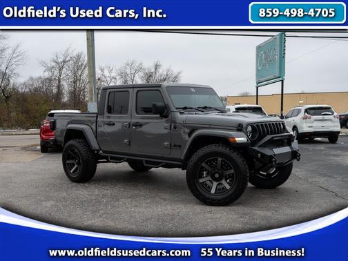 2022 Jeep Gladiator Sport S