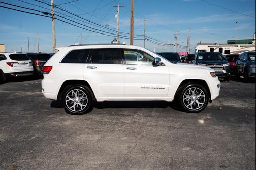 2020 Jeep Grand Cherokee Overland