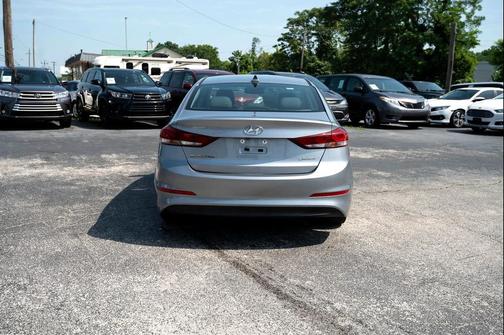 2017 Hyundai ELANTRA Limited