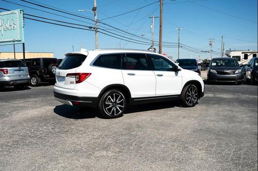 2020 Honda Pilot AWD Elite